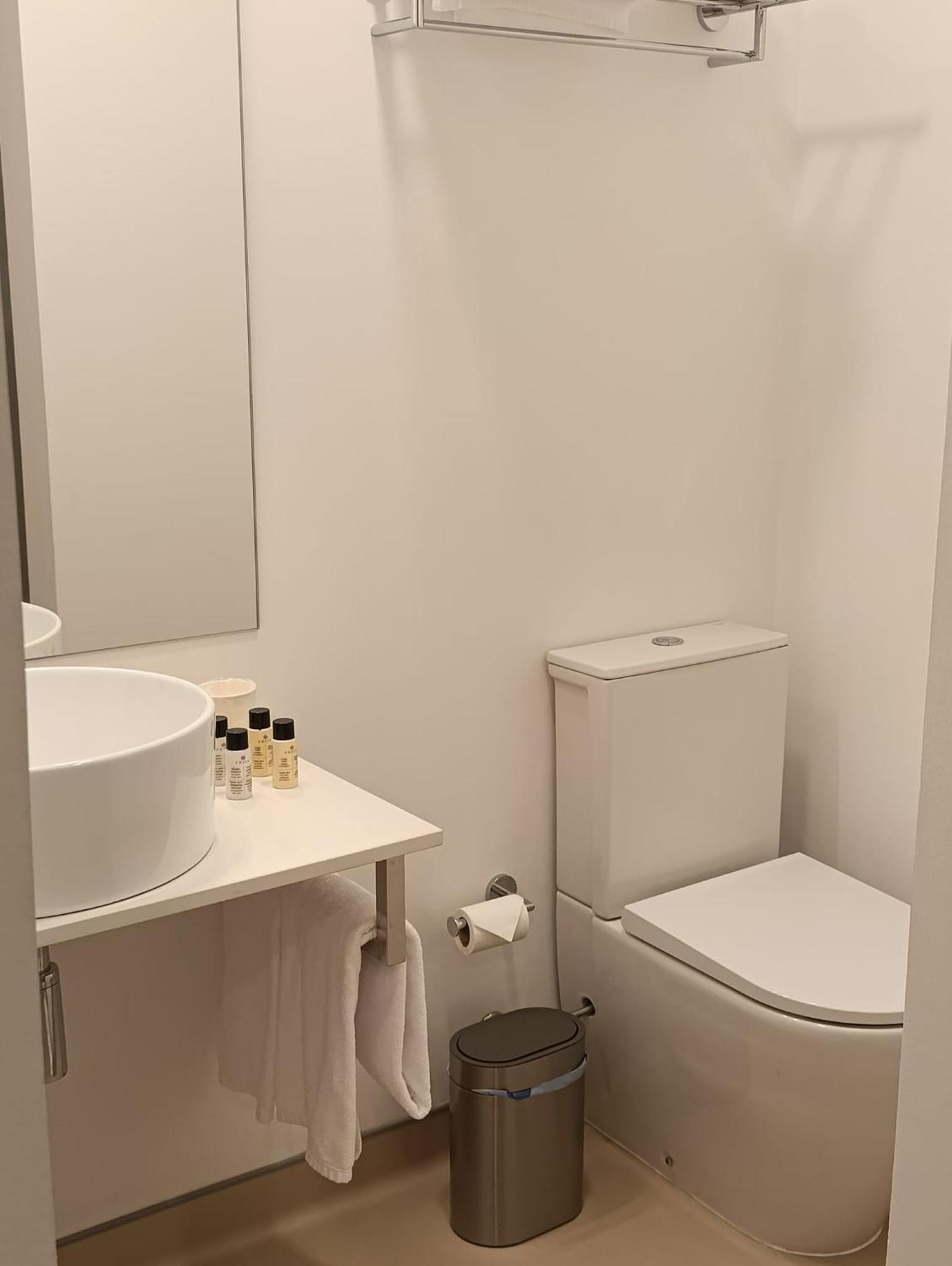 Margarida Da Praca 3*
